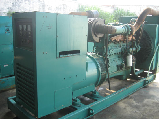 德保出租发电机-发电机组购买指南都有哪些