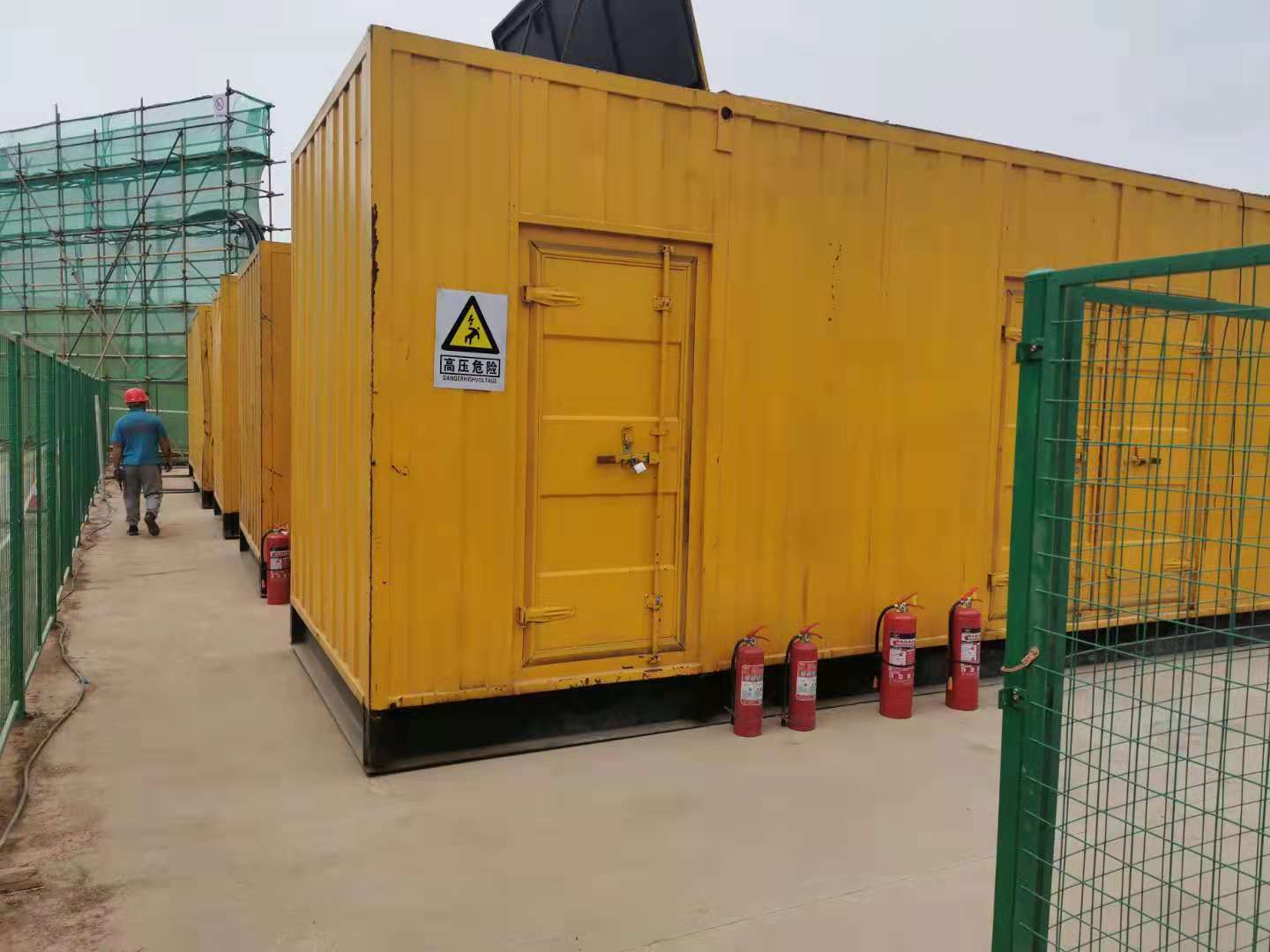 德保租赁发电机-发电机的机油系统如何保养呢