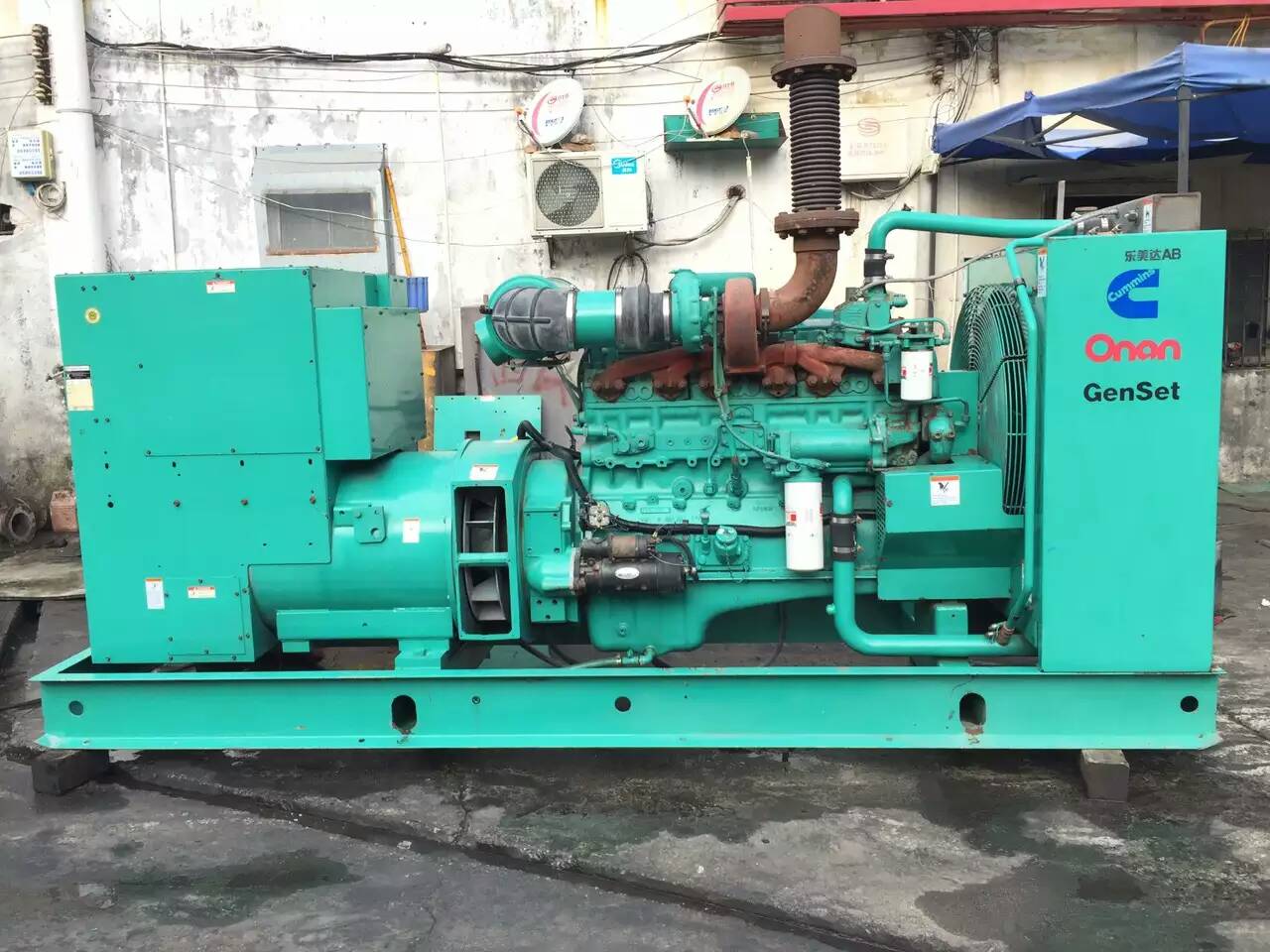 德保租赁发电机-柴油发电机不正常冒烟的原因