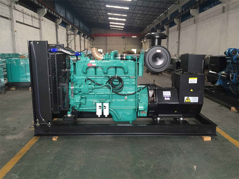 德保发电机出租租赁如何保证柴油发电机组的正常运行？