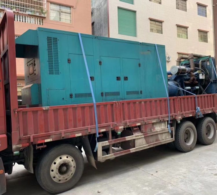 德保如何在不同负载率下确保 400KW 柴油发电机组的正常运行？