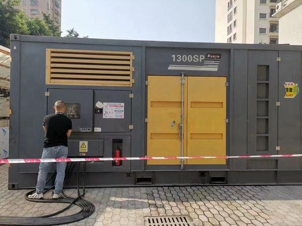 德保延长空气滤清器使用寿命的注意事项